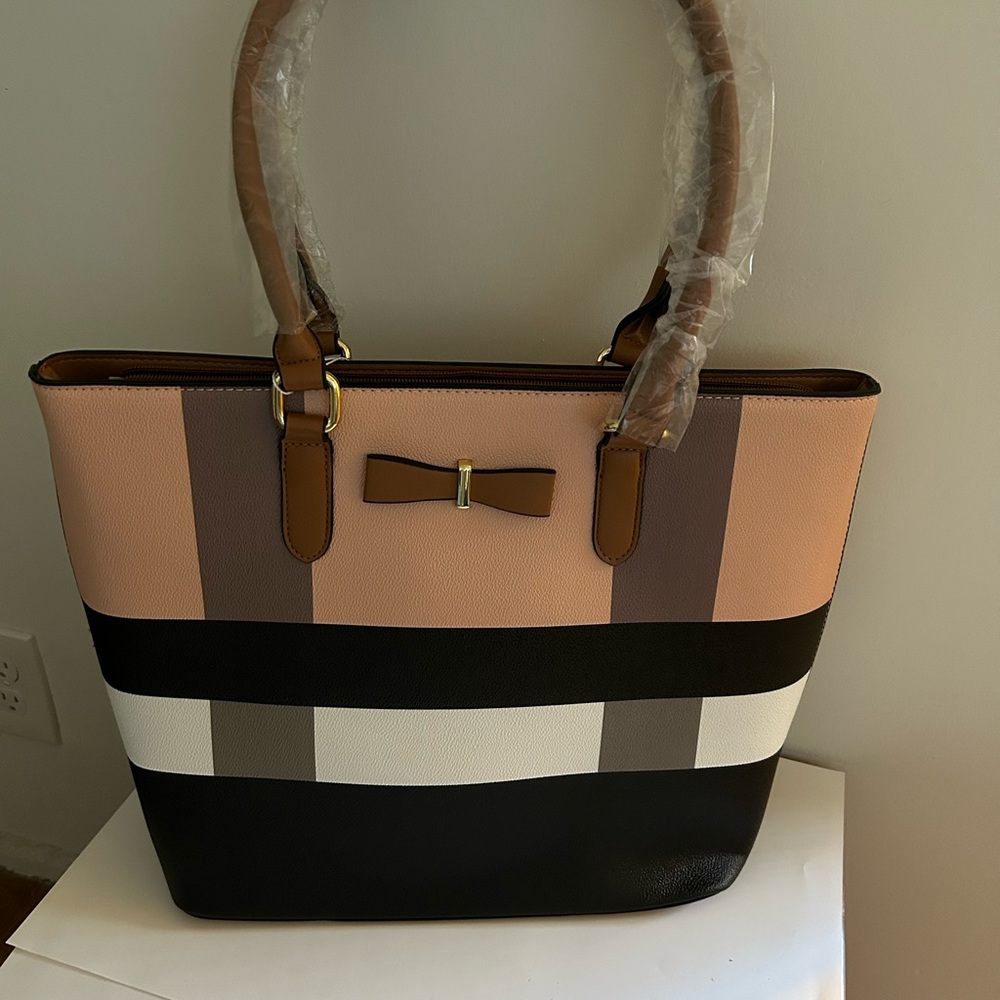 Tote bag